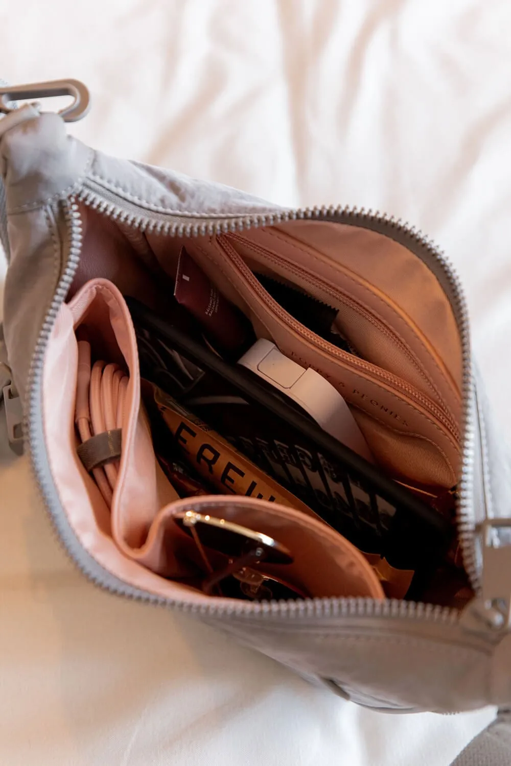 Anywhere Crossbody Grey