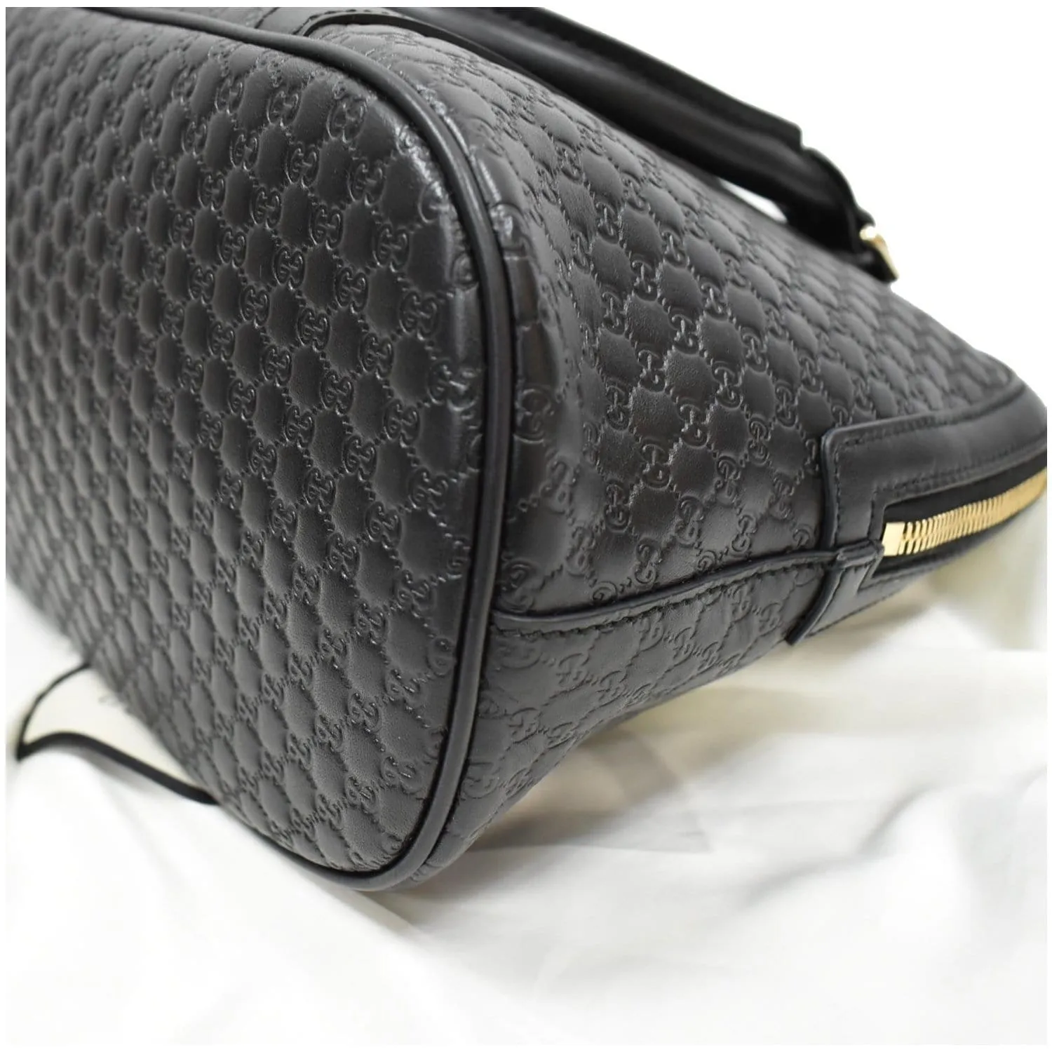 GUCCI Dome Medium Microguccissima Leather Shoulder Bag Black 449663
