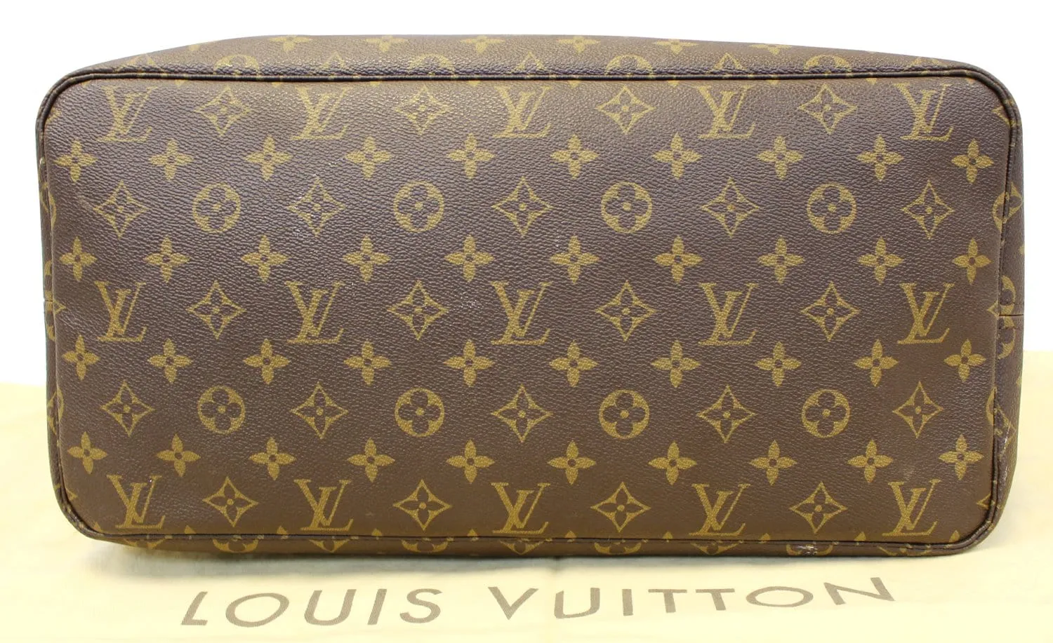 LOUIS VUITTON Monogram Canvas Neverfull GM Shoulder Bag