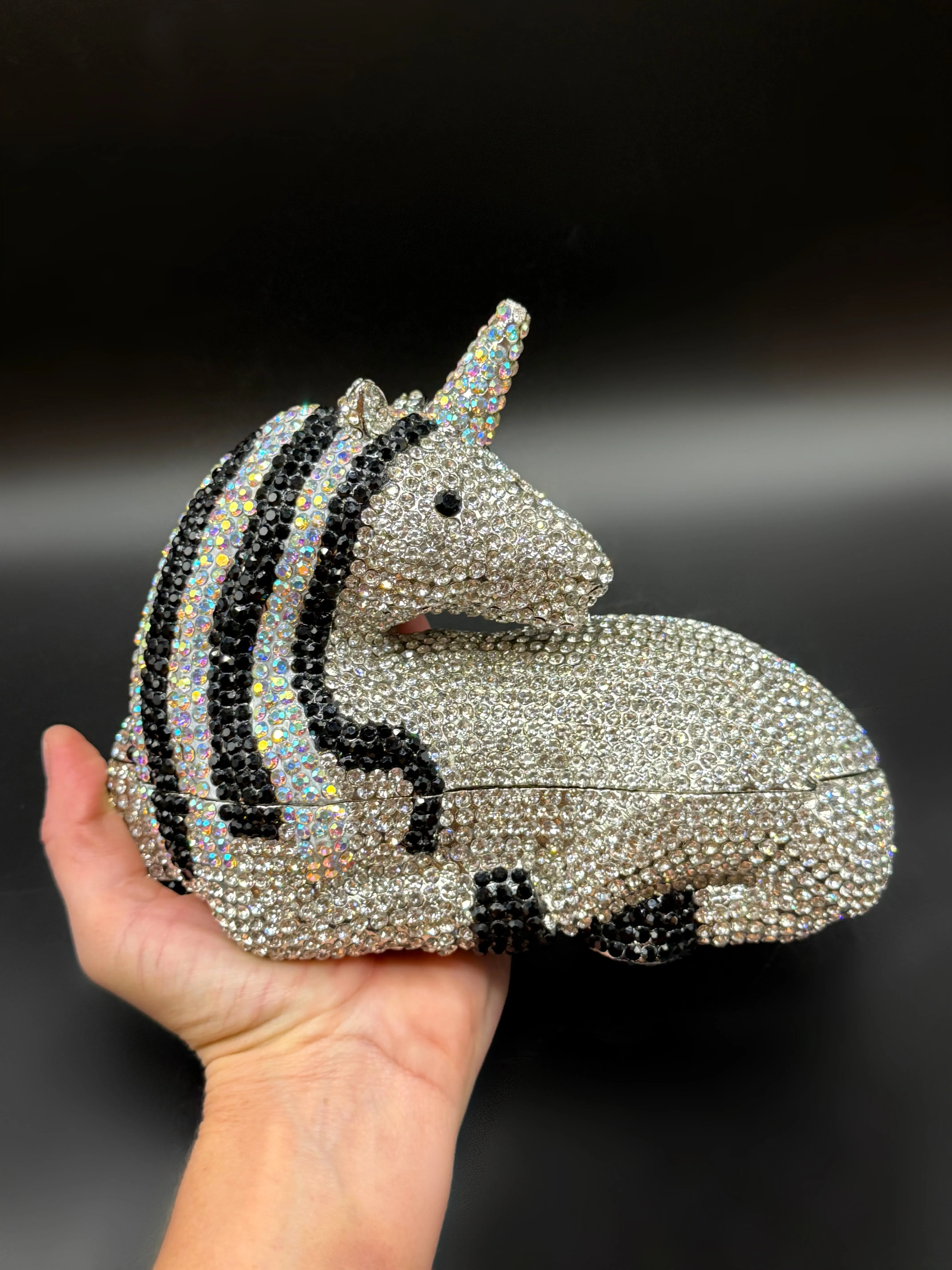 Unicorn Clutch